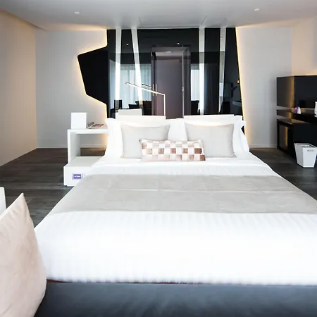 Mode Sathorn Hotel-2